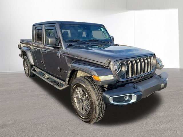 2024 Jeep Gladiator Sport S