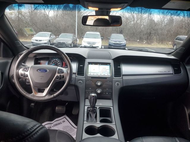 2018 Ford Taurus SEL