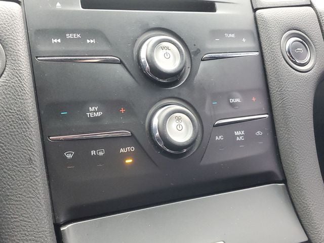 2018 Ford Taurus SEL