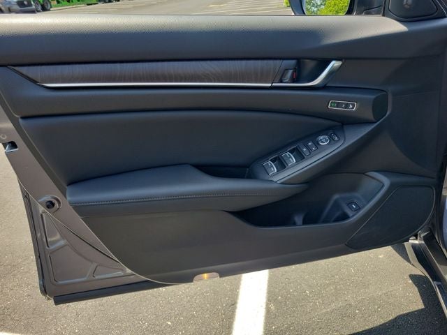 2022 Honda Accord Hybrid Touring