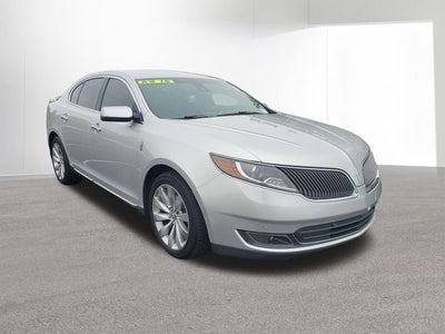 2015 Lincoln MKS Base