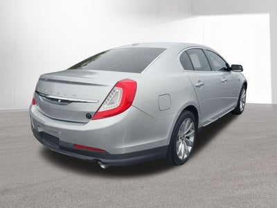 2015 Lincoln MKS Base