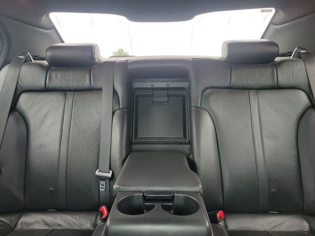 2015 Lincoln MKS Base
