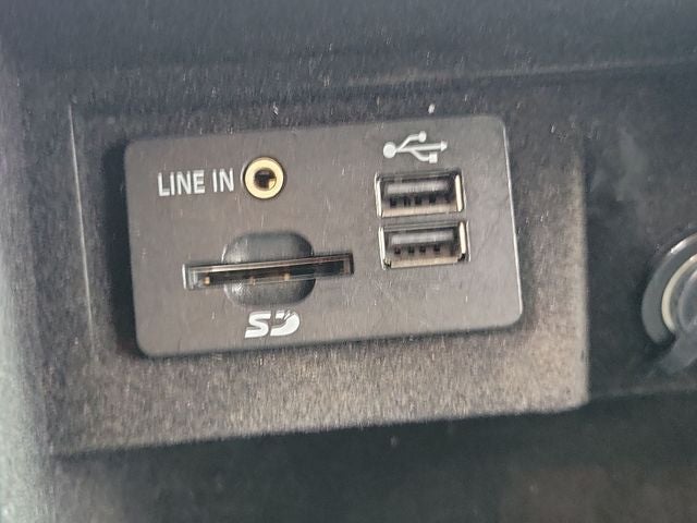 2015 Lincoln MKS Base