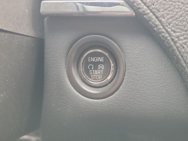 2015 Lincoln MKS Base