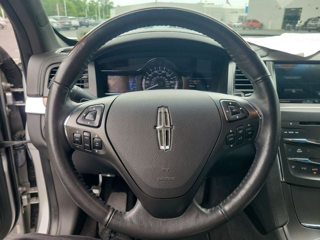 2015 Lincoln MKS Base