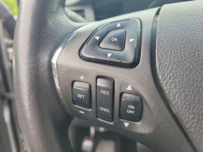 2015 Lincoln MKS Base