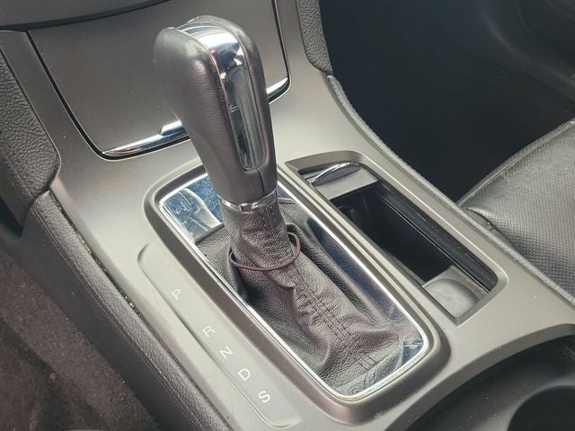 2015 Lincoln MKS Base