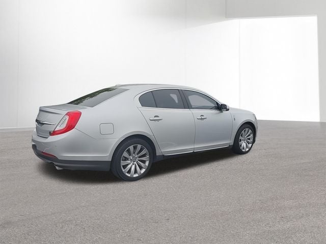 2015 Lincoln MKS Base