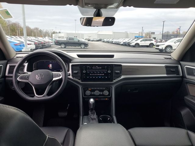 2022 Volkswagen Atlas 3.6L V6 SE w/Technology