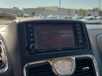 2012 Chrysler Town & Country Limited