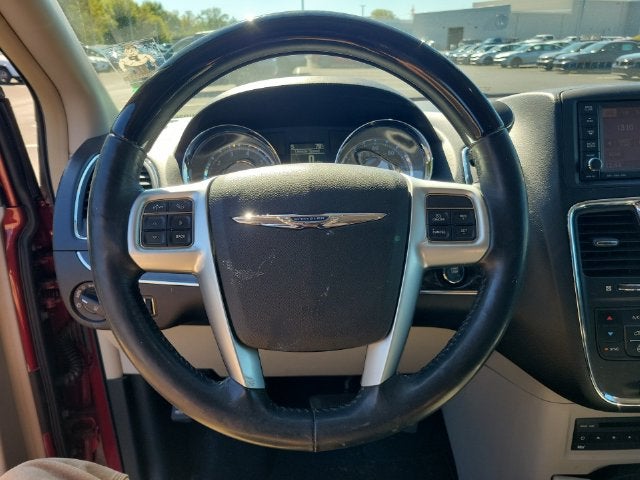 2012 Chrysler Town & Country Limited