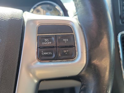 2012 Chrysler Town & Country Limited