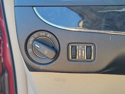 2012 Chrysler Town & Country Limited