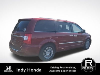 2012 Chrysler Town & Country Limited