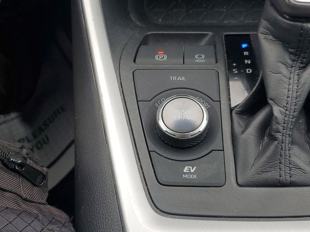 2020 Toyota RAV4 Hybrid XSE