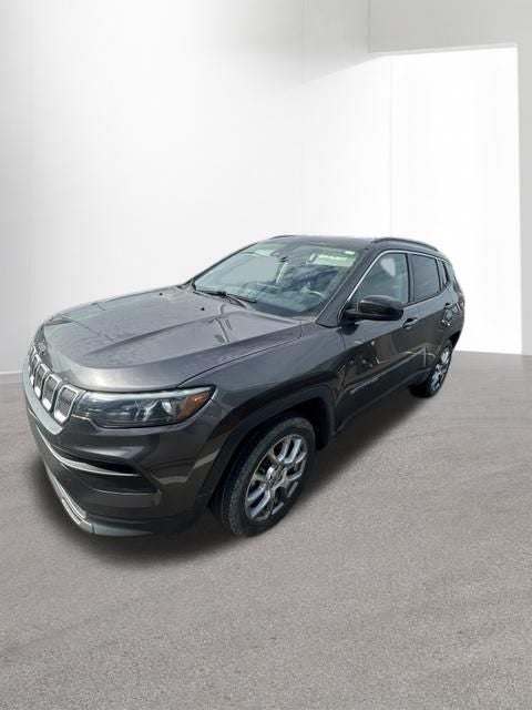 2022 Jeep Compass Latitude Lux