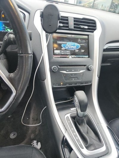 2013 Ford Fusion Hybrid SE