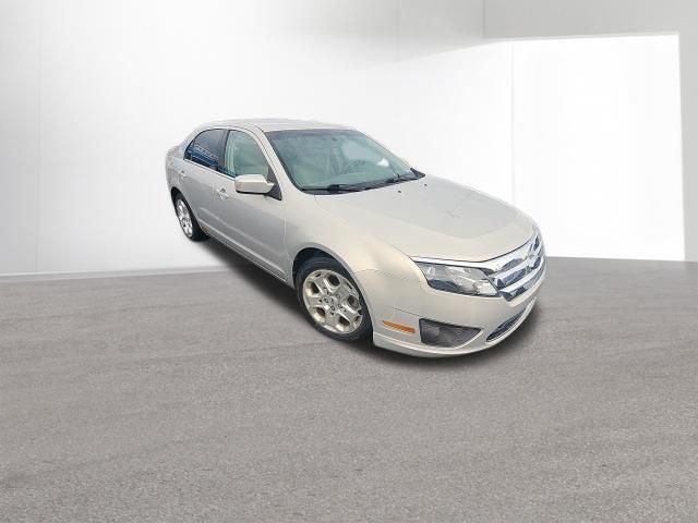 2010 Ford Fusion's photo