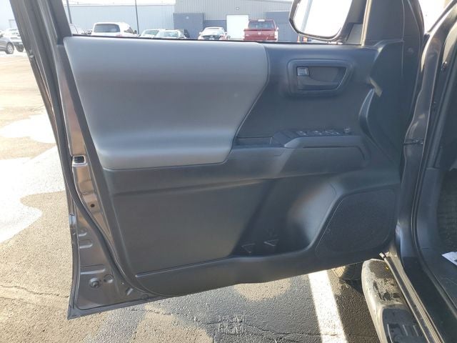 2021 Toyota Tacoma SR V6