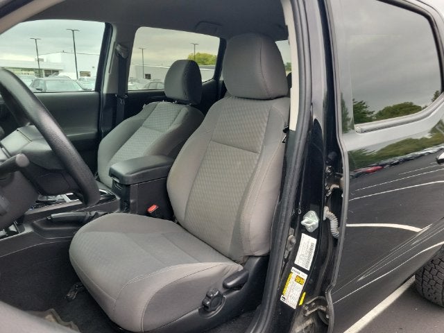 2022 Toyota Tacoma SR V6