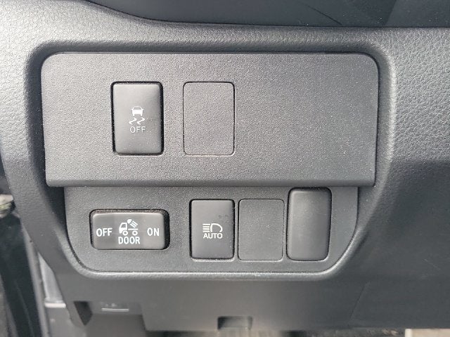 2022 Toyota Tacoma SR V6