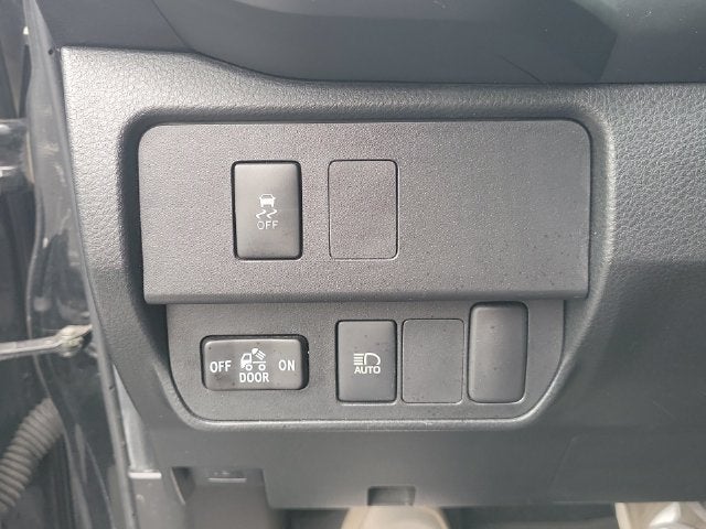 2022 Toyota Tacoma SR V6