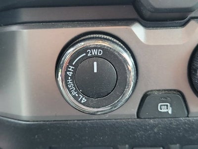 2022 Toyota Tacoma SR V6