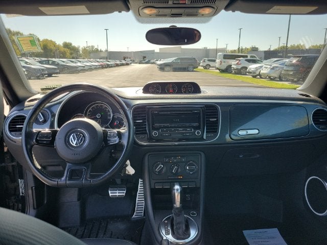 2014 Volkswagen Beetle Convertible 2.0T R-Line