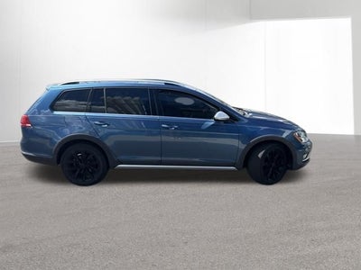 2017 Volkswagen Golf Alltrack TSI SE 4Motion