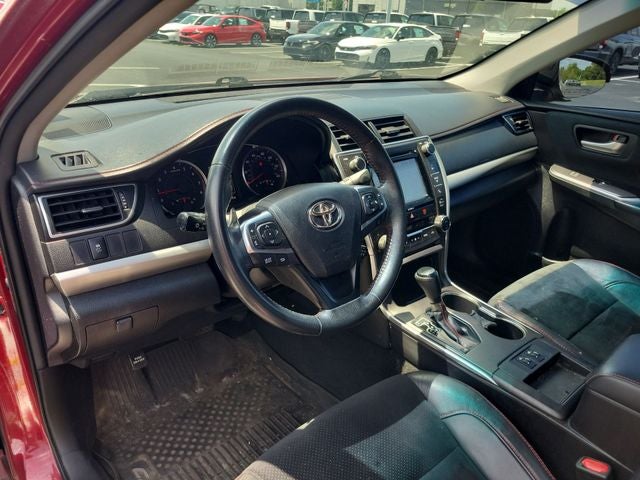 2016 Toyota Camry XSE
