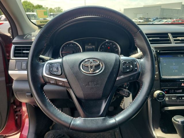 2016 Toyota Camry XSE