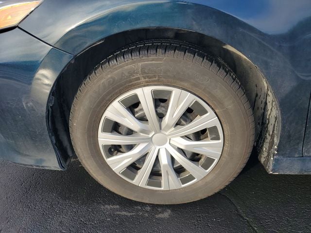 2020 Toyota Camry Hybrid LE