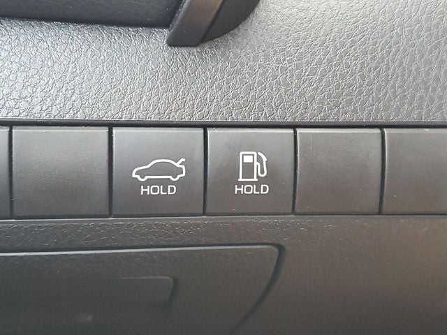 2020 Toyota Camry Hybrid LE