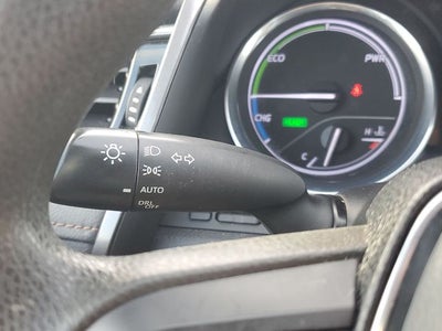 2020 Toyota Camry Hybrid LE