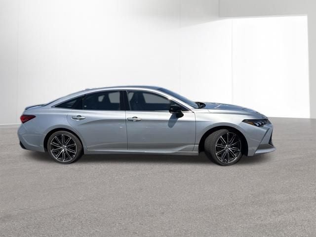 2020 Toyota Avalon XSE