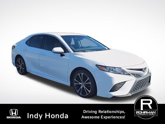 2020 Toyota Camry SE