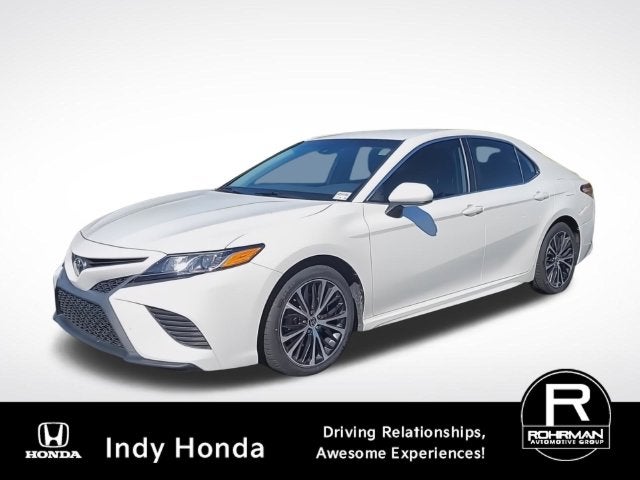 2020 Toyota Camry SE