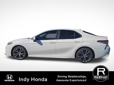 2020 Toyota Camry SE