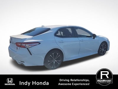 2020 Toyota Camry SE