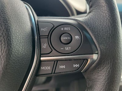 2022 Toyota Avalon XLE