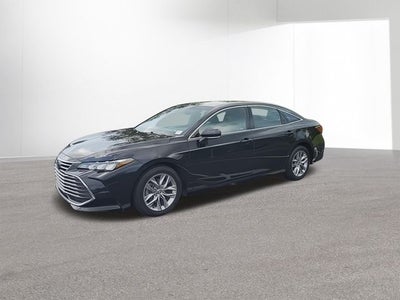 2022 Toyota Avalon XLE