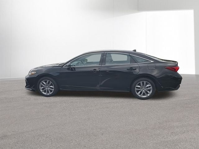 2022 Toyota Avalon XLE
