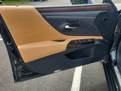 2024 Lexus ES 250