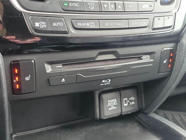 2021 Honda Pilot Touring 8 Passenger