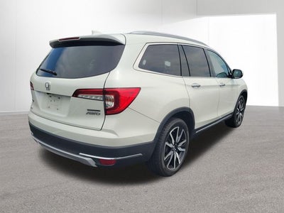 2019 Honda Pilot Touring 8 Passenger