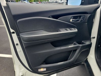 2019 Honda Pilot Touring 8 Passenger