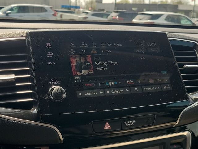 2022 Honda Pilot Touring 8 Passenger