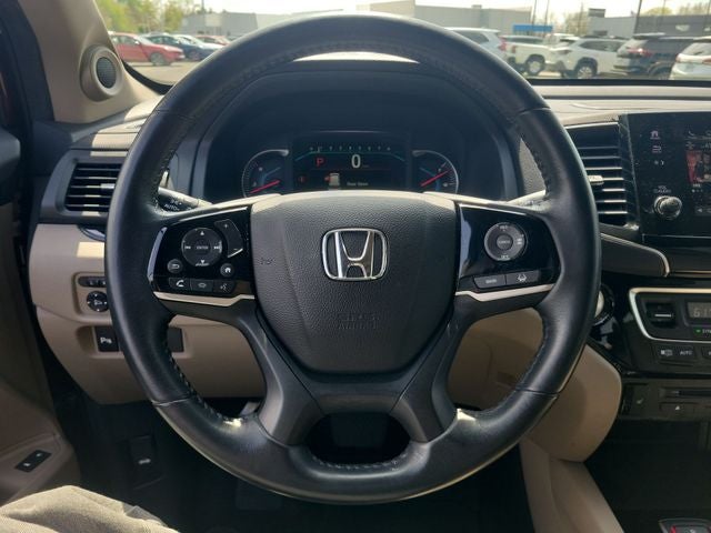 2022 Honda Pilot Touring 8 Passenger