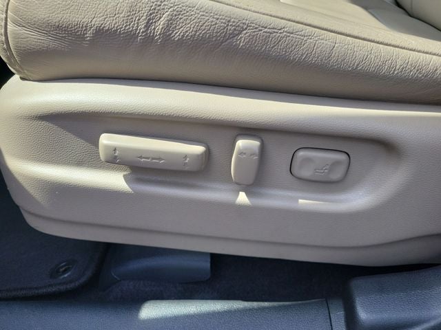 2022 Honda Pilot Touring 8 Passenger